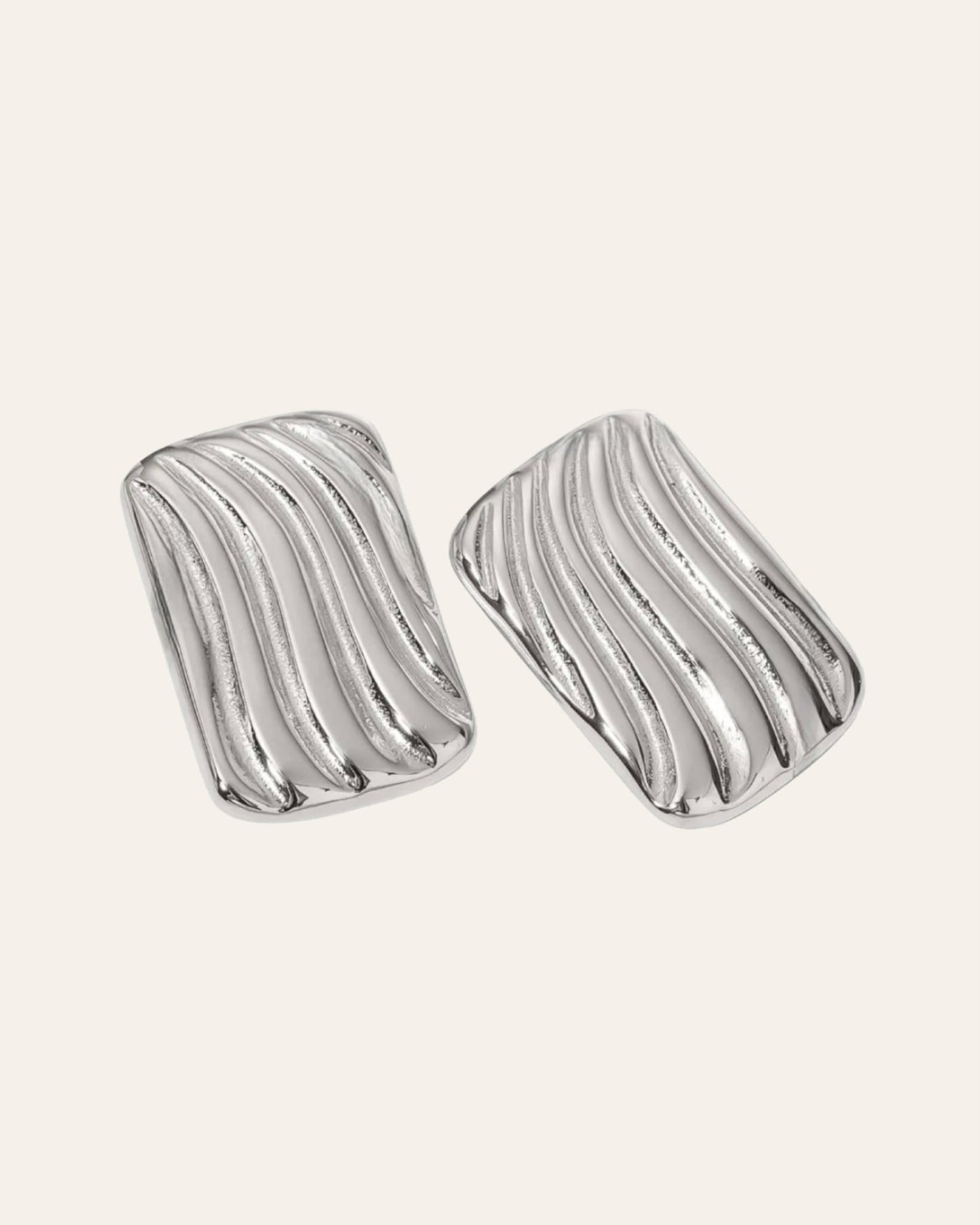 Bold wave silver
