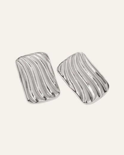Bold wave silver