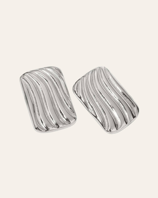 Bold wave silver