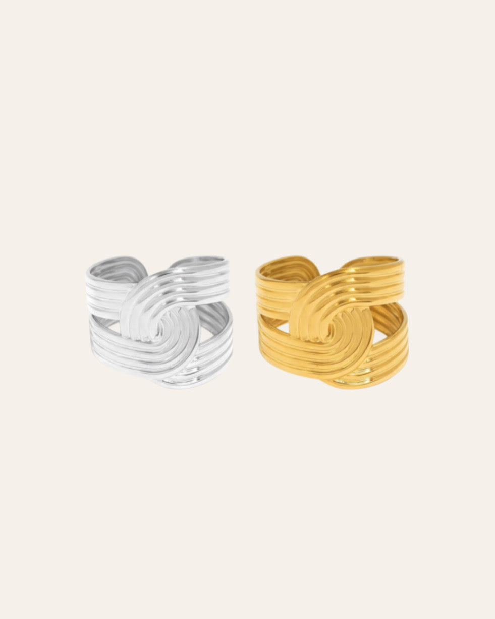 Tangle ring
