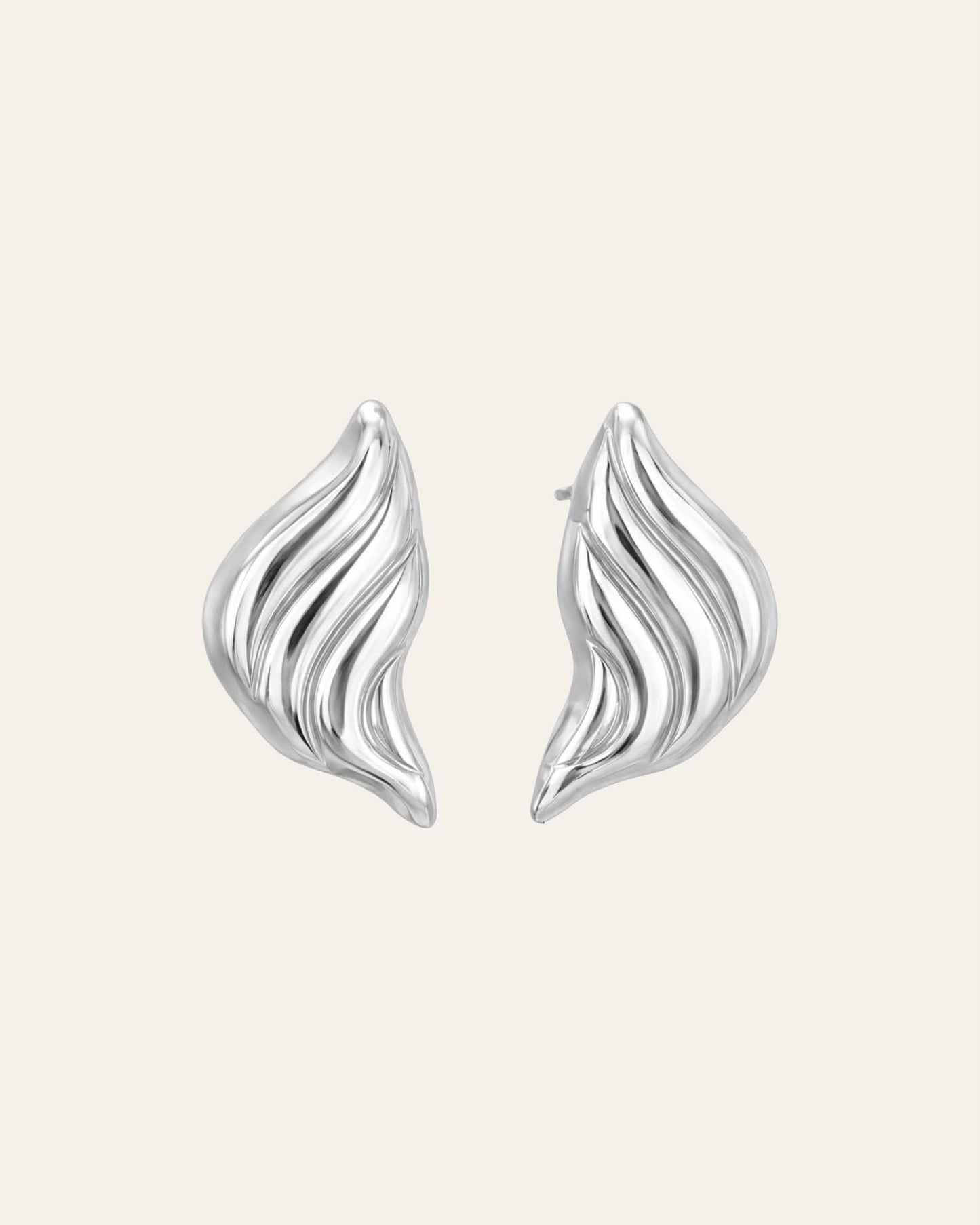 Wings silver