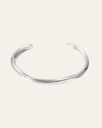 Flow silver cuff