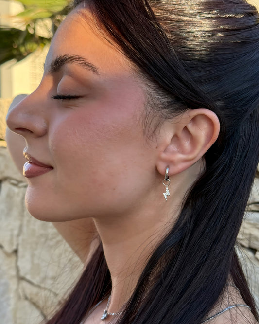 Flash silver hoops