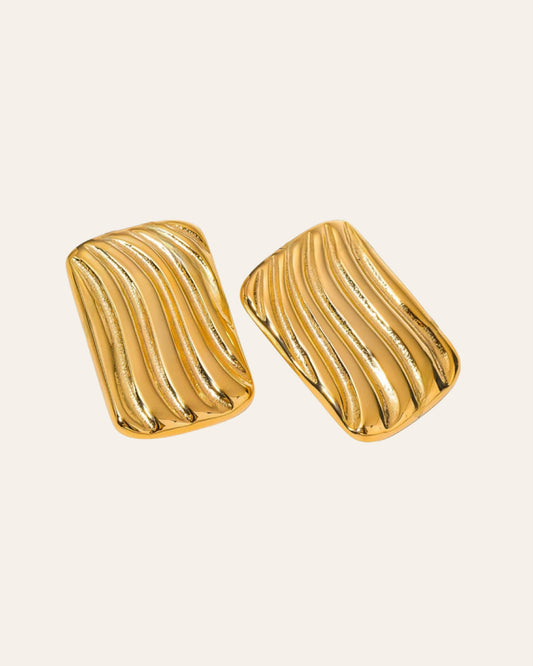 Bold wave gold